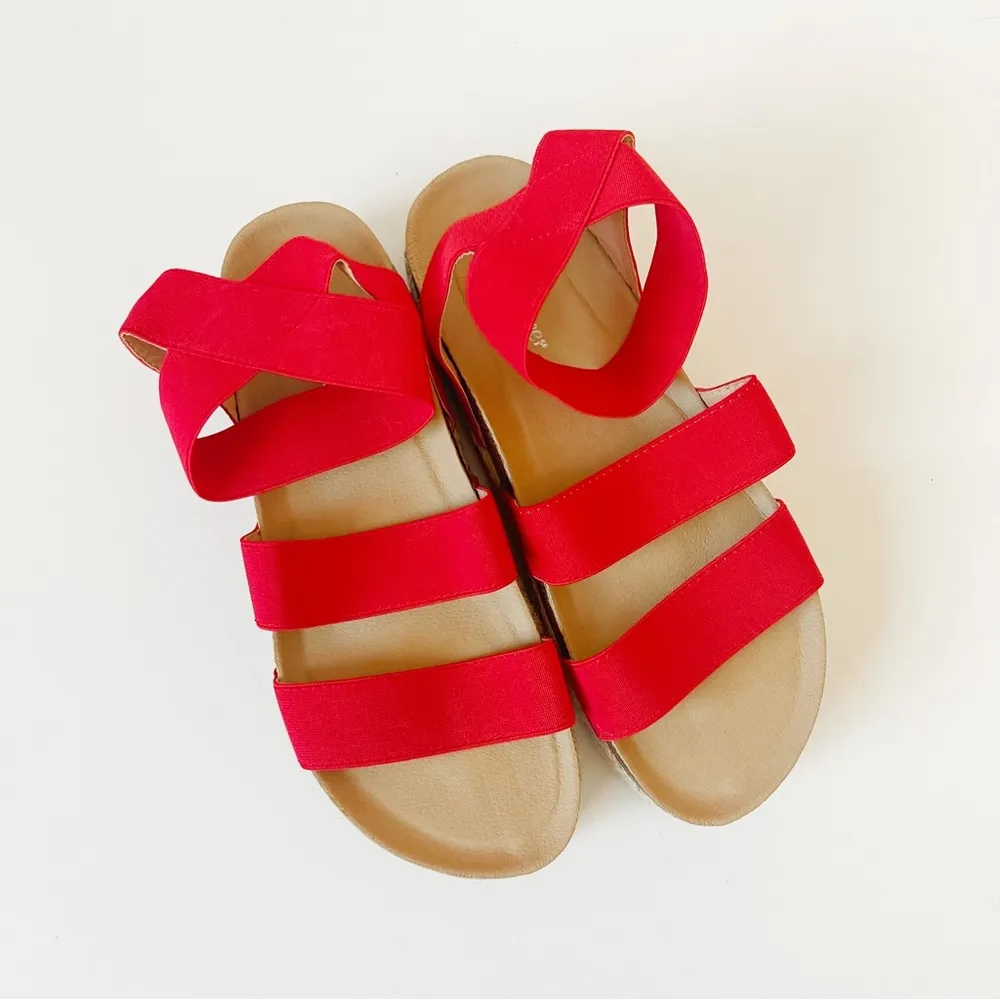 FOREVER 21 | Red Strappy Flatform Sandals Sz 7.5 - Image 4