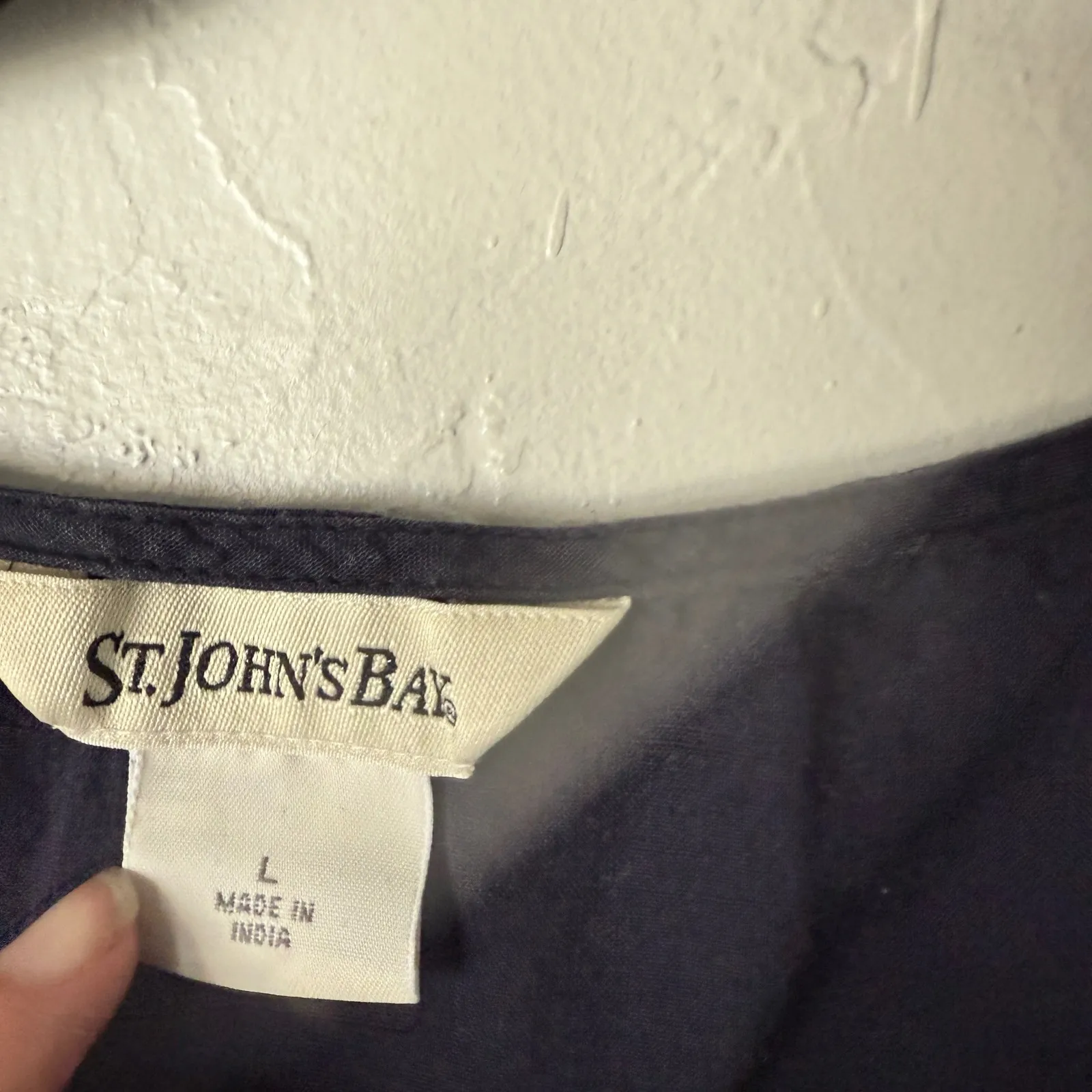 St Johns Bay Women Navy Blue Sleeveless Embroidered Cotton Boho Tank Top Size L - Image 6