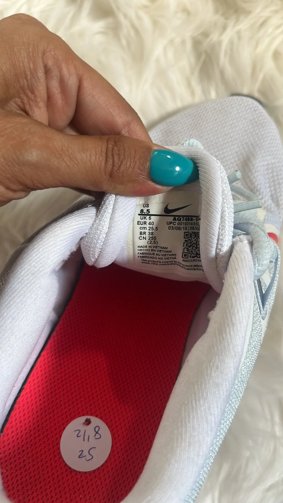 Downshifter 9 White/Red/Half Blue Running Shoes-Assorted Women's Size 8.5 - Image 9