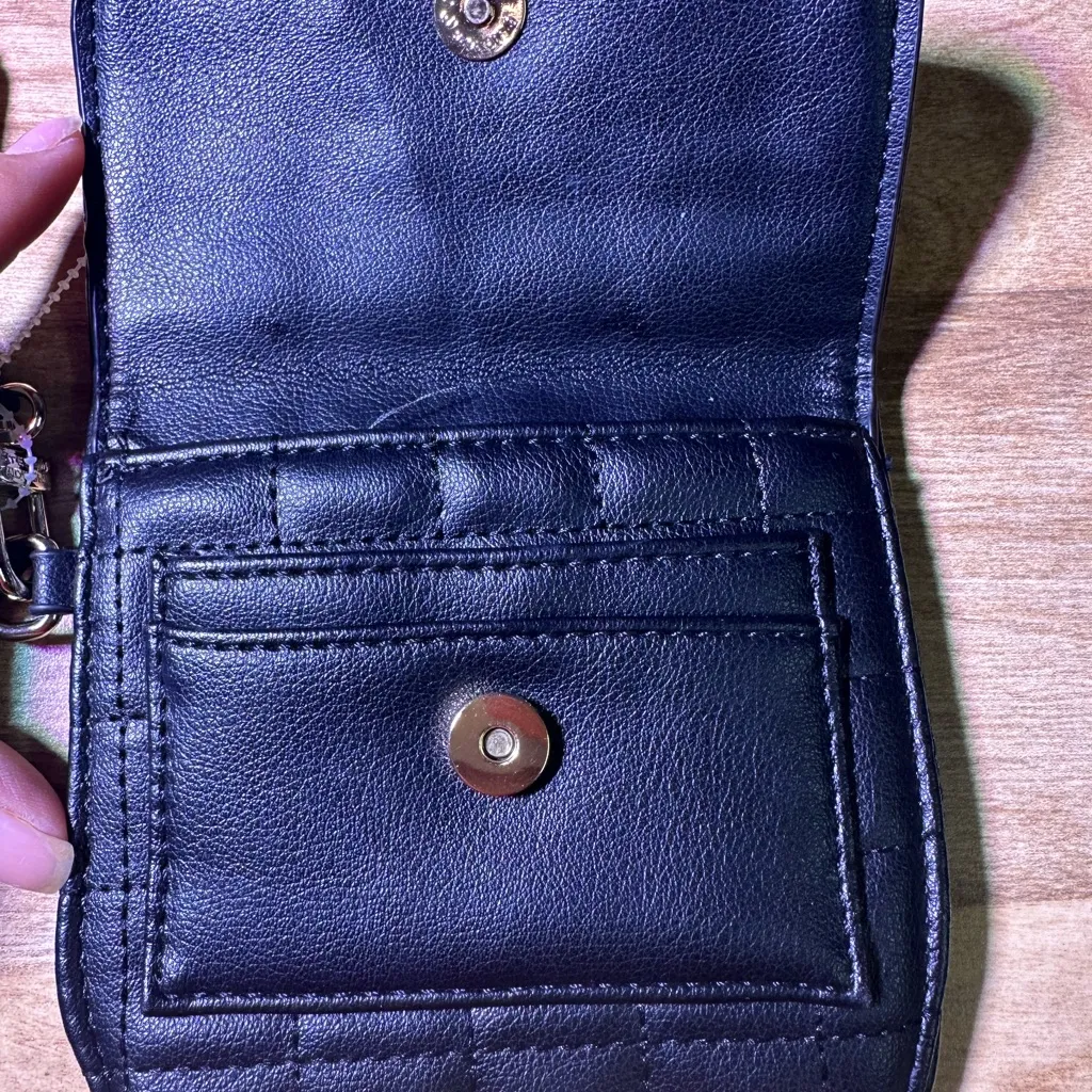 Steve Madden Black Quilted Wristlet - Image 3