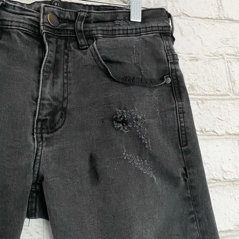 Cotton On Black Distressed Crop Slim Leg Jeans 28 - Image 2