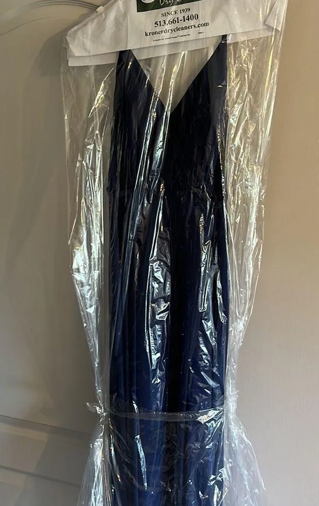 JJ’s House A-Line V-neck Floor-Length Chiffon Bridesmaid Dress With Split Front - Image 3