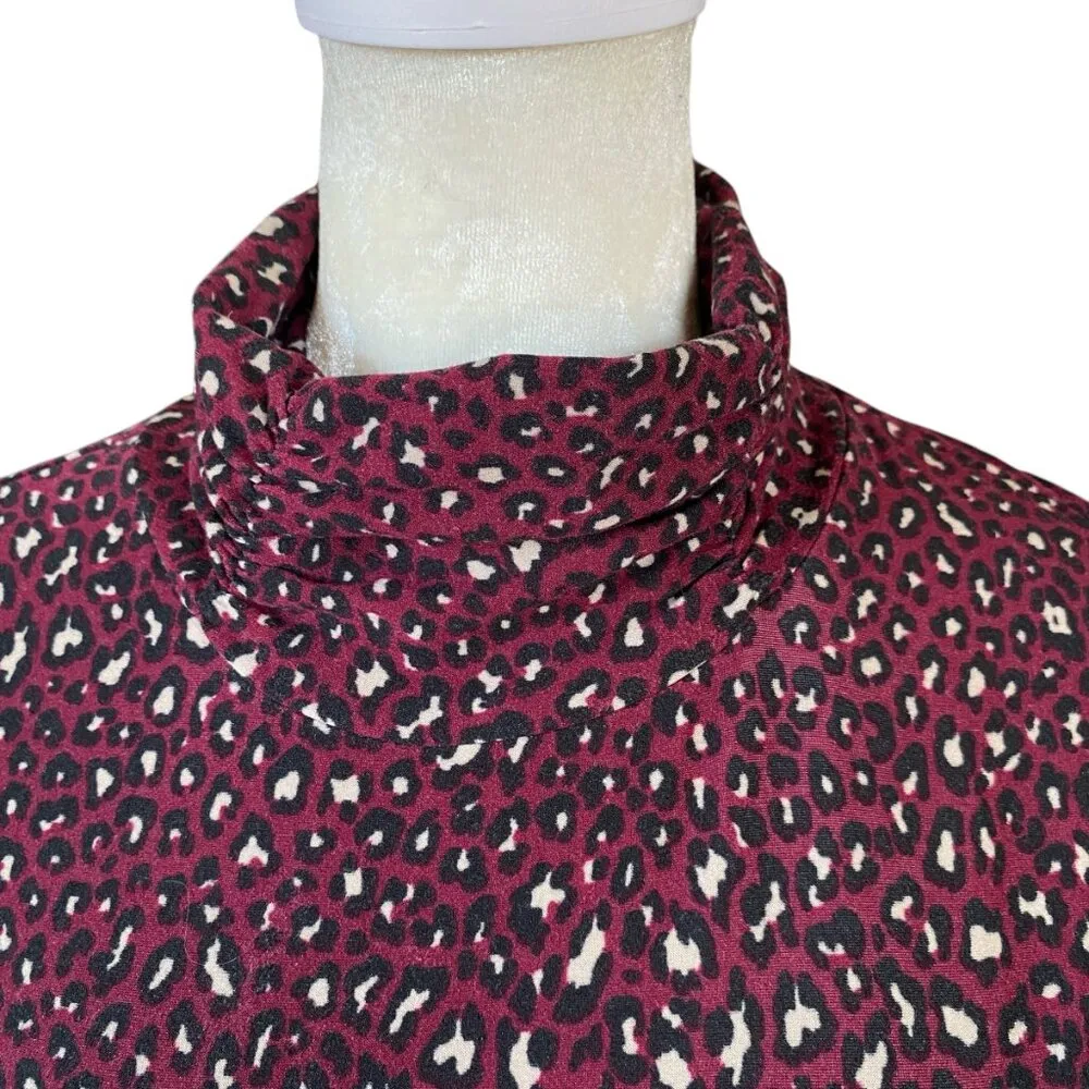Susan Graver burgundy and black leopard print long sleeve pullover turtleneck S - Image 6