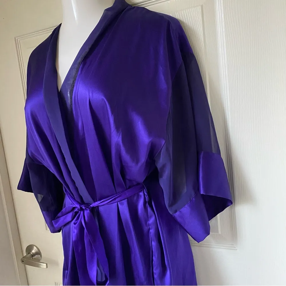 Victoria’s Secret purple One size fits all robe polyester with a sash - Image 7