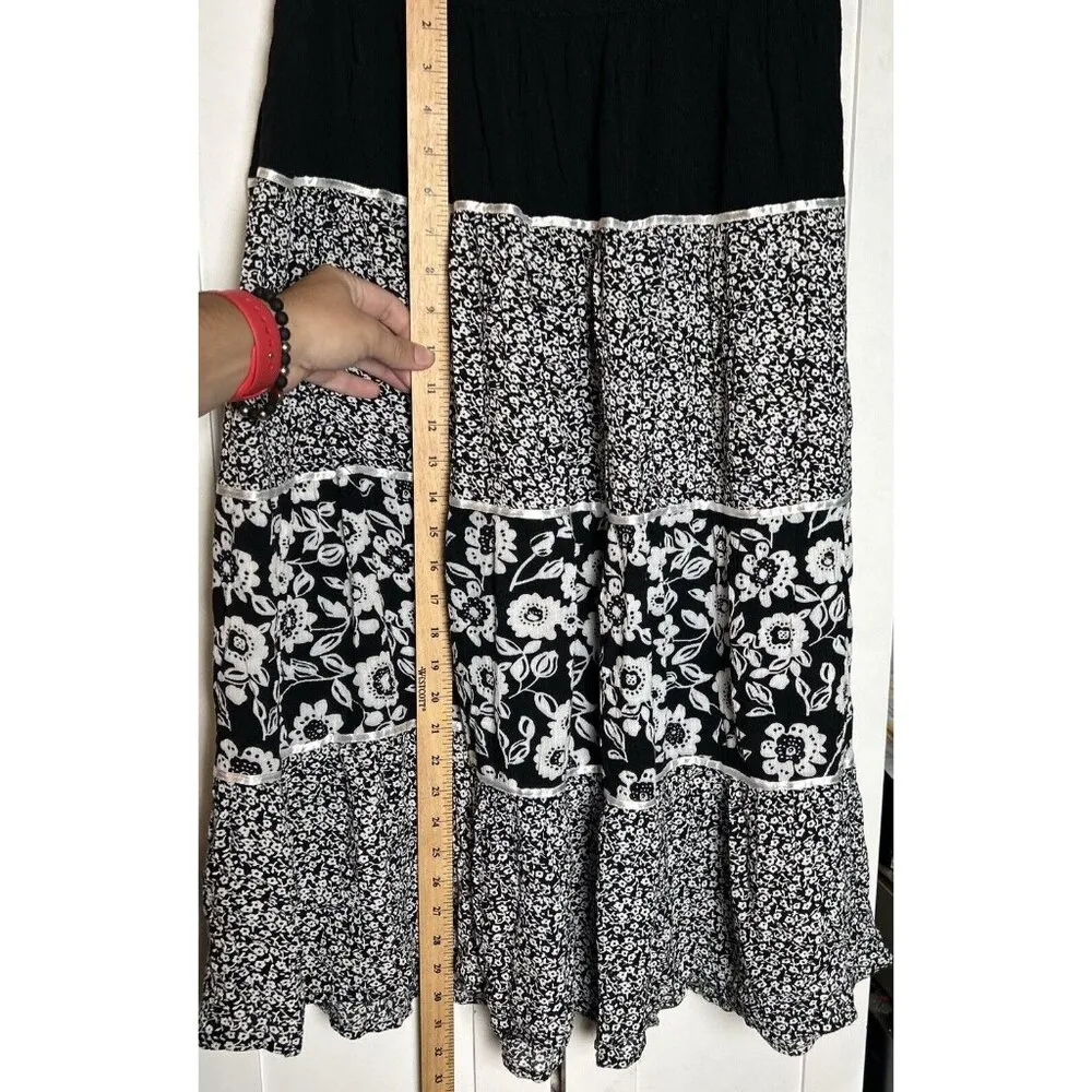 Cathy Daniel Women's Boho Long black white floral Tiered Midi Flowy Skirt Large - Image 5