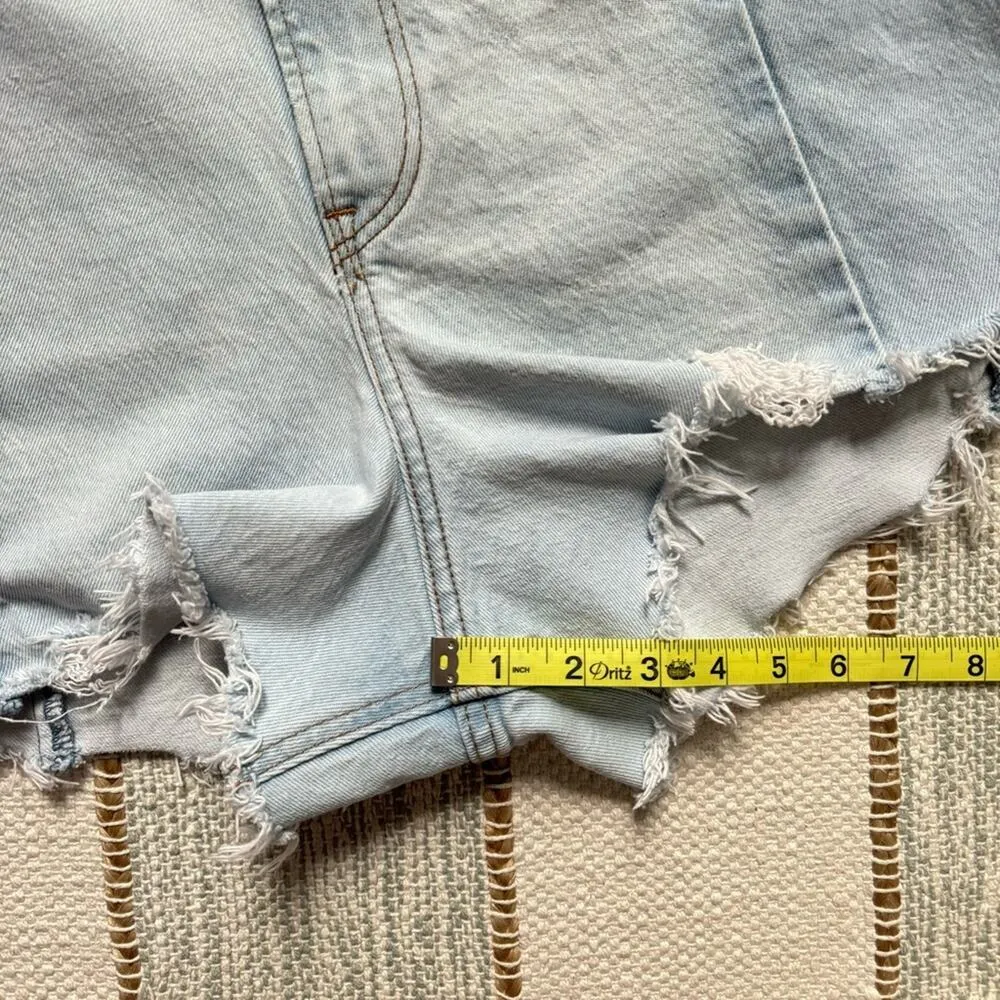 Abercrombie & Fitch Curve Love The Cut Off Light Blue Wash High Rise Shorts 34 - Image 6