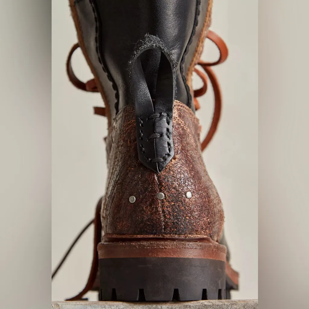 NWOB Free People We The Free Holland Mocc Toe Boots in Chestnut Crackle / Black - Image 3