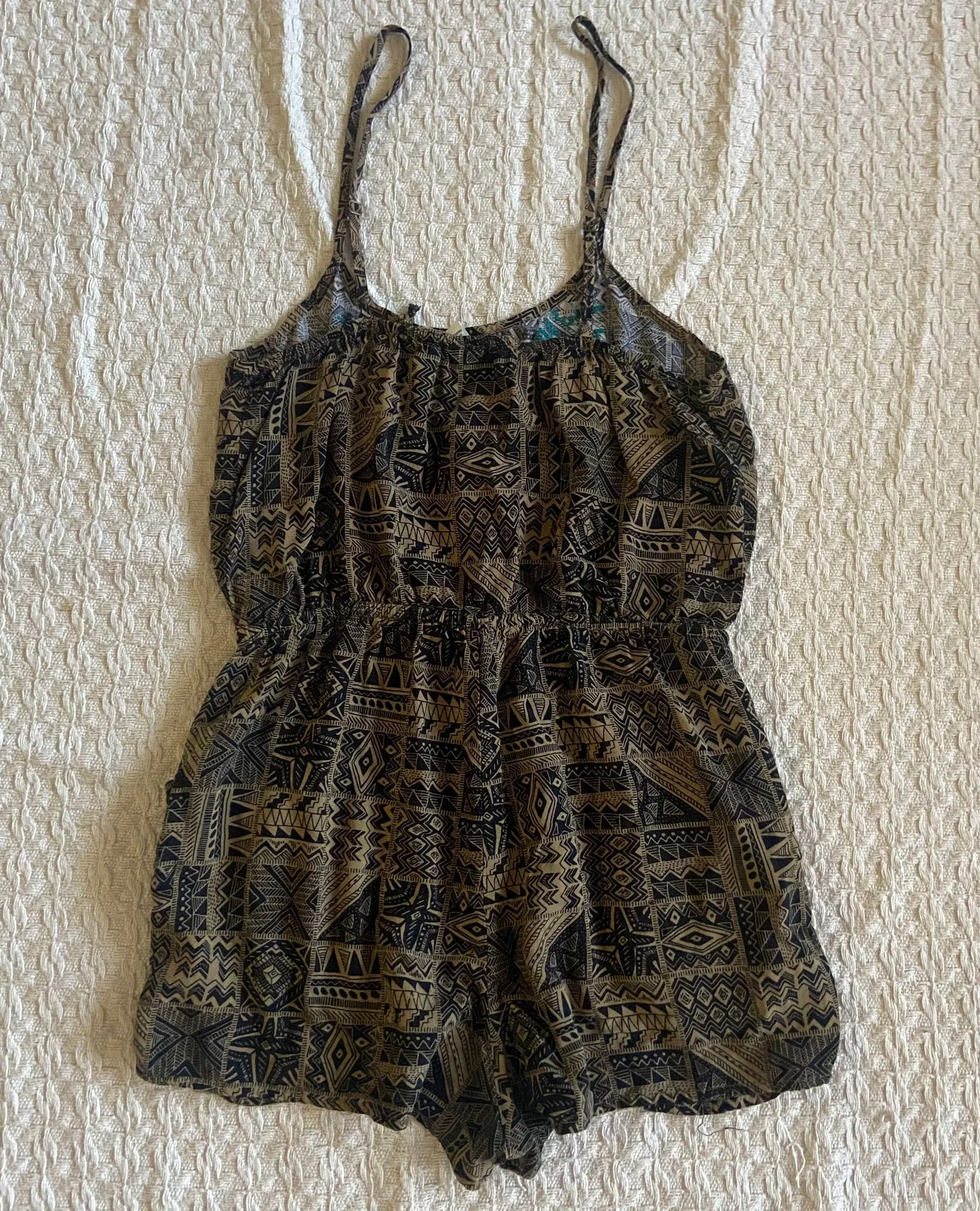 Forever 21 tribal print romper size M - Image 3