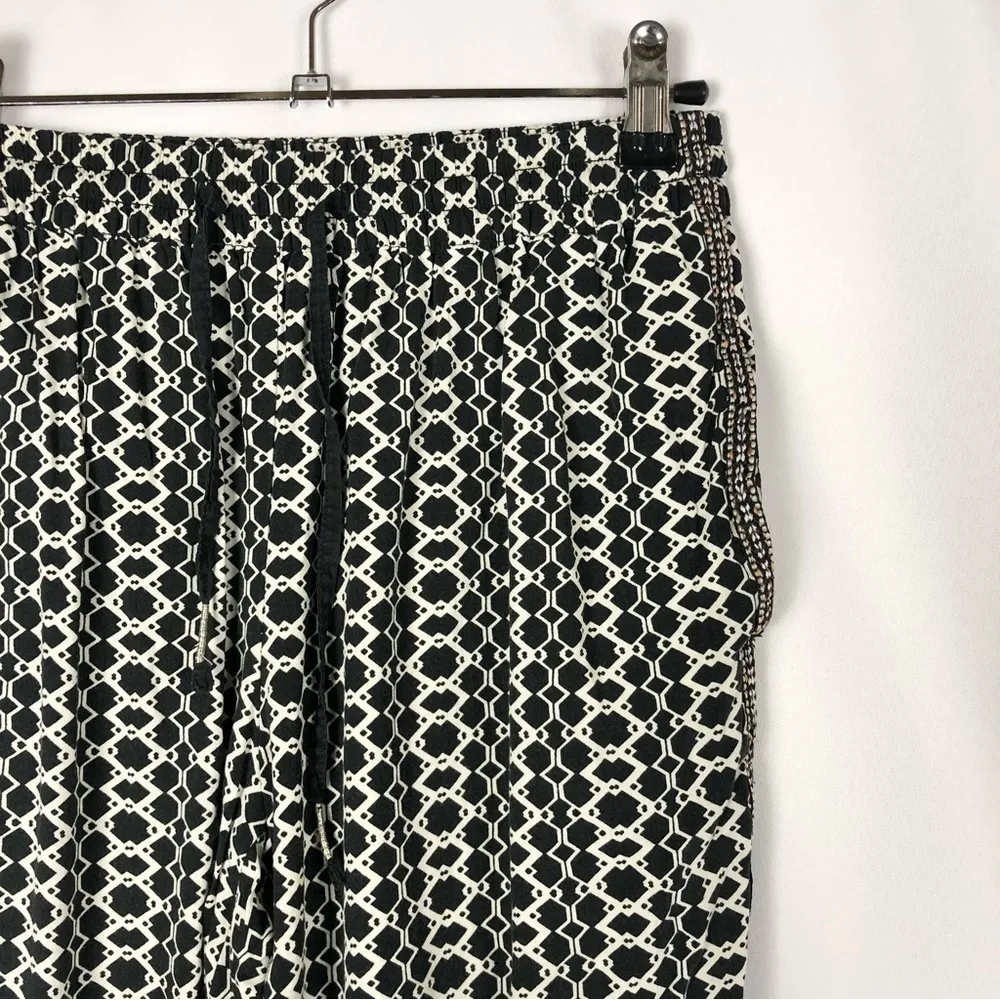 Anthropologie Hei Hei Black & White Tulip Hem Printed Soft Pants XS - Image 3