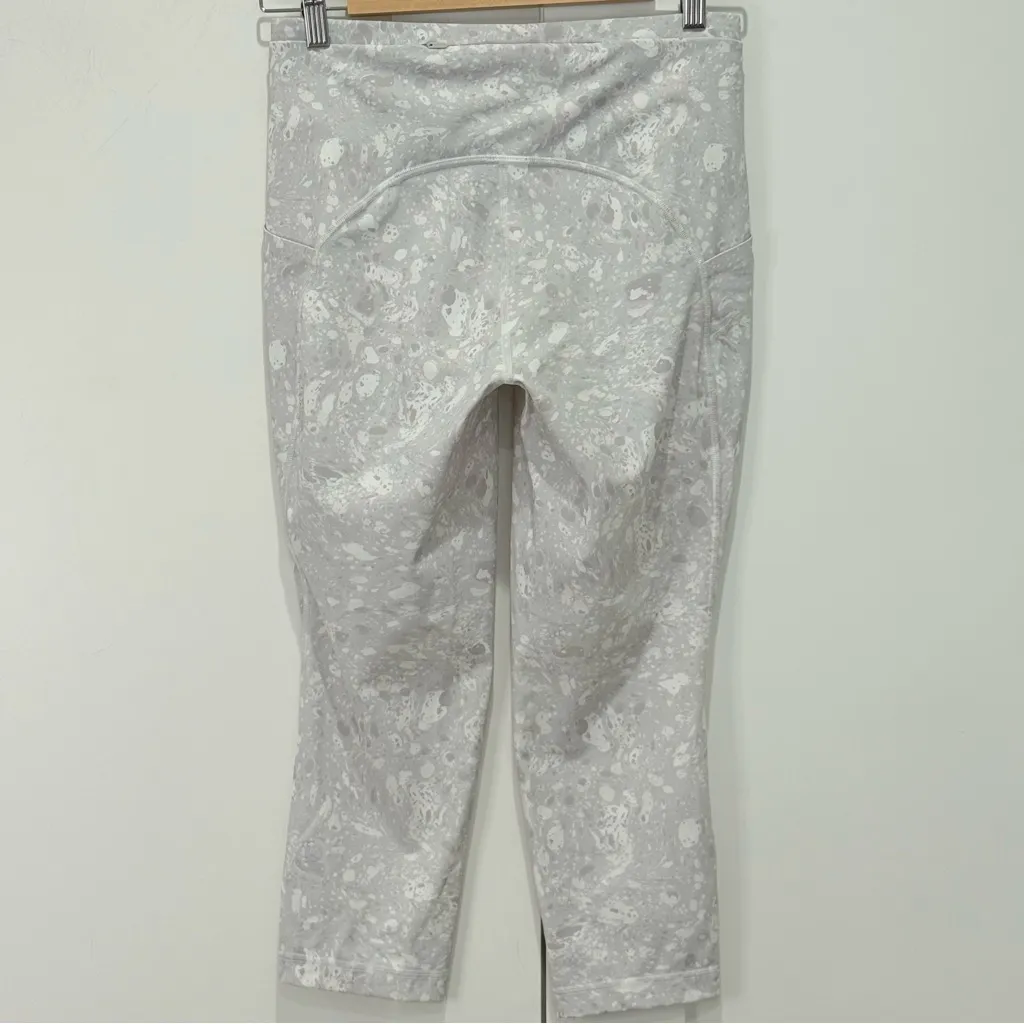 Lululemon Swift Speed High-Rise Crop 21" Leggings Terrazzo Marble Silver Ice 8 - Image 7