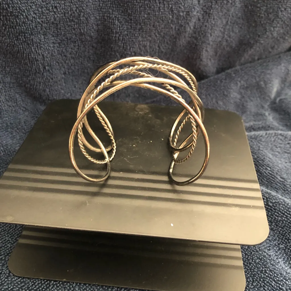 Premier jewelry silver wire bracelet - Image 2