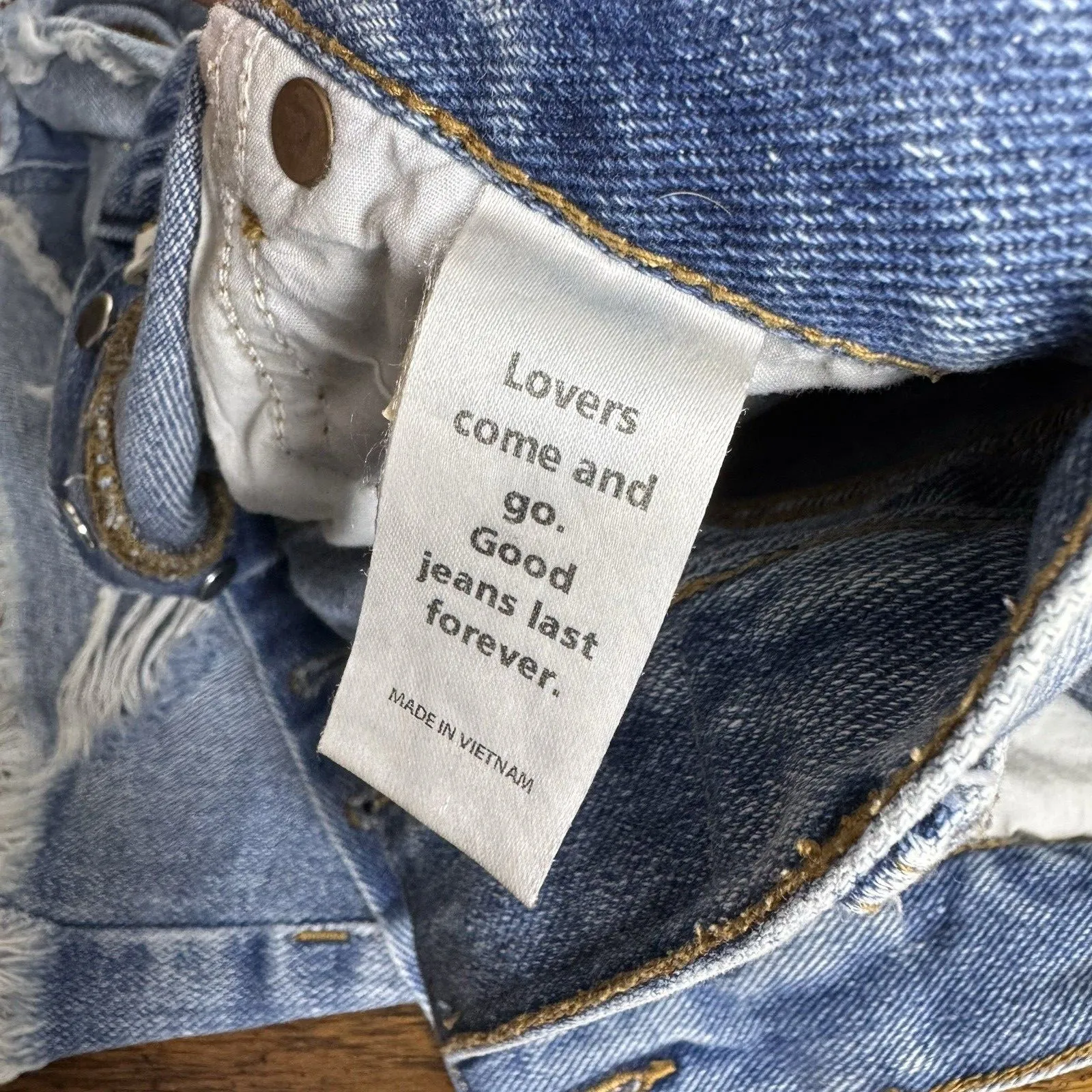 Pacsun Women's Vintage High Rise Distressed Booty Shorts Size 25"Button Fly Jean - Image 4