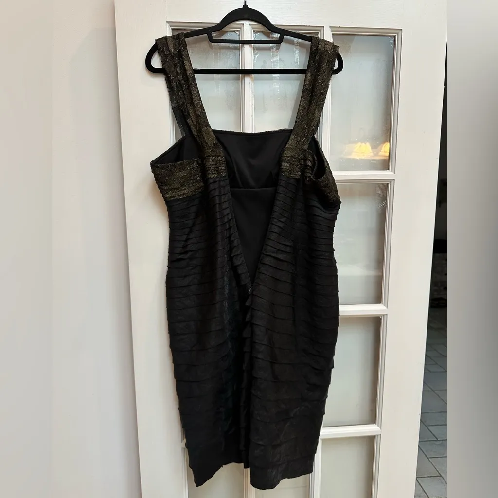 JS Collections Black Gold Lace Shimmer Cocktail Party Dress Whimsigoth Size 12 - Image 8