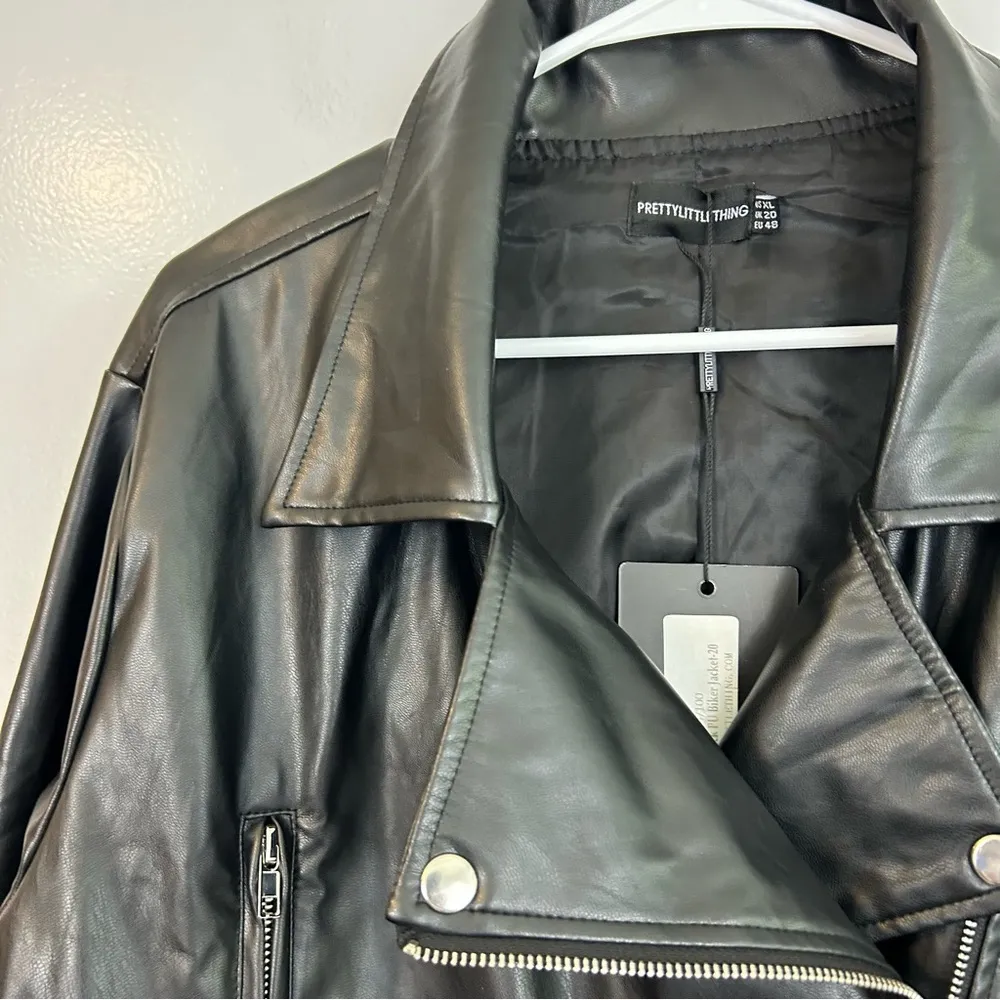 NWT PrettyLittleThing Black Faux Leather PU Biker/Moto Jacket Plus Size XL - Image 7