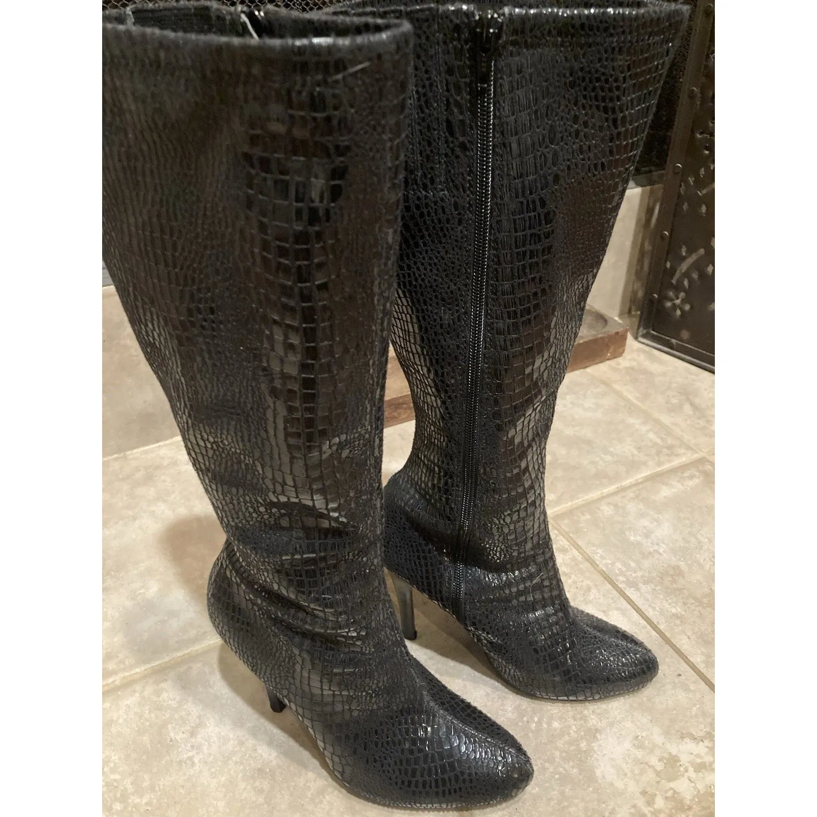 WHBM Snakeskin Black Boots 8M Knee High Heel 4.5” White House Black Market Party - Image 2