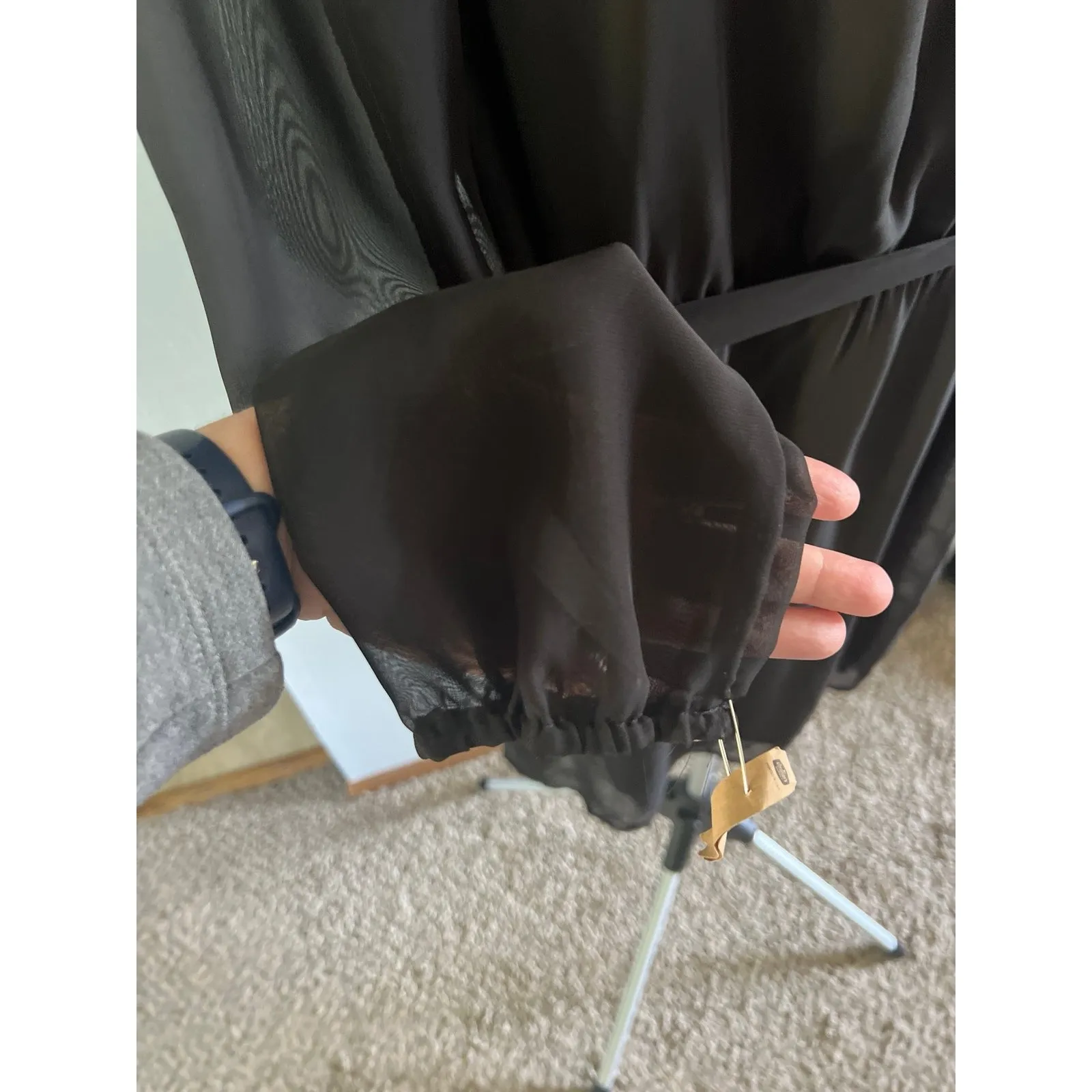 Mossimo Women's black sheer long sleeve V Neck Mid length‎ Dress size Large - Image 8