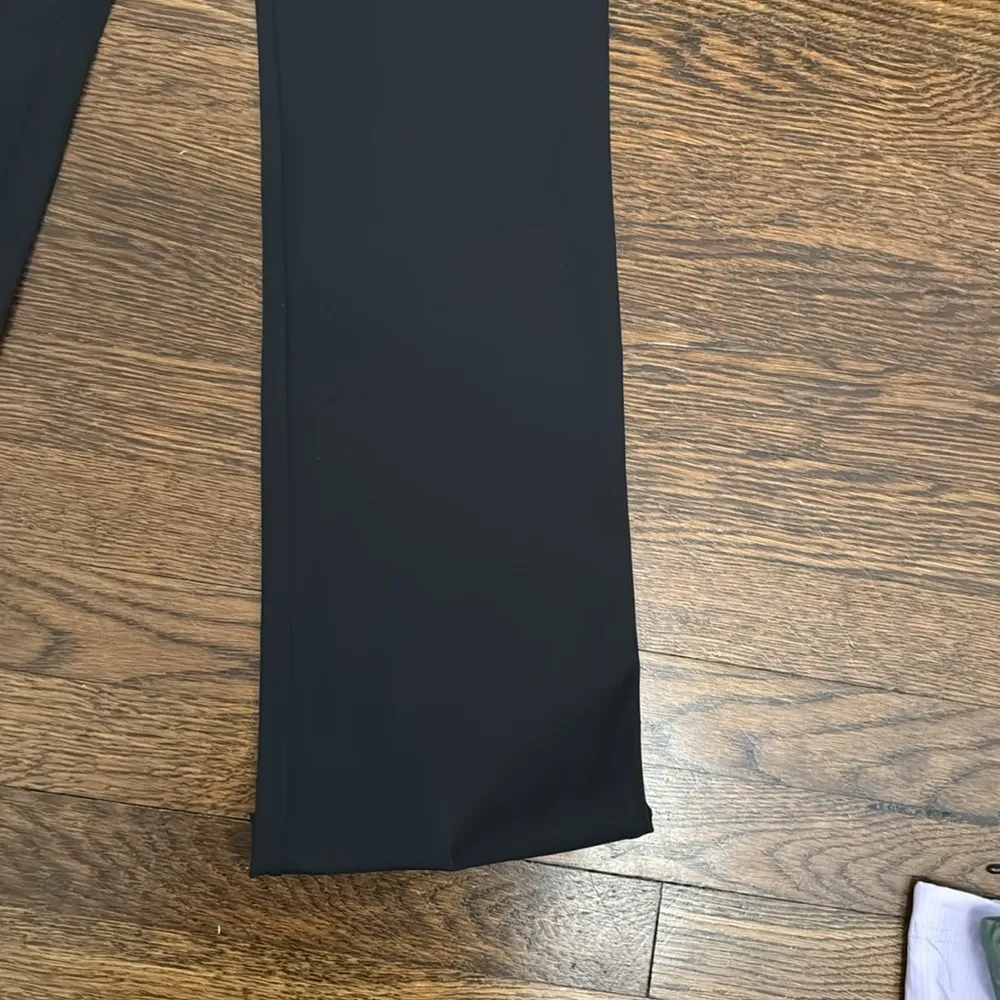 NWT Lululemon Smooth Fit Pull-On High-Rise Pant Black Size 4 - Image 7