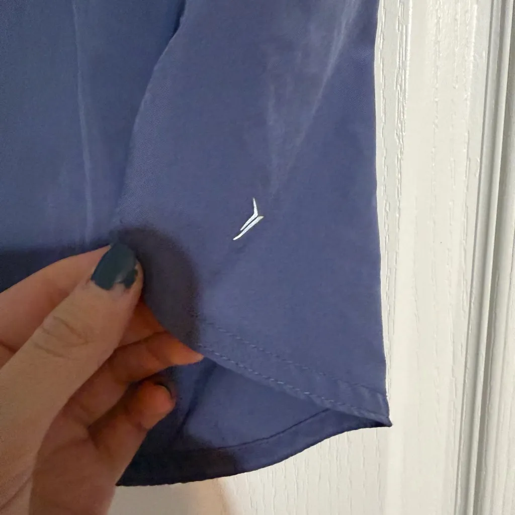 Old Navy Women's Athletic Shorts in Blue - Image 2