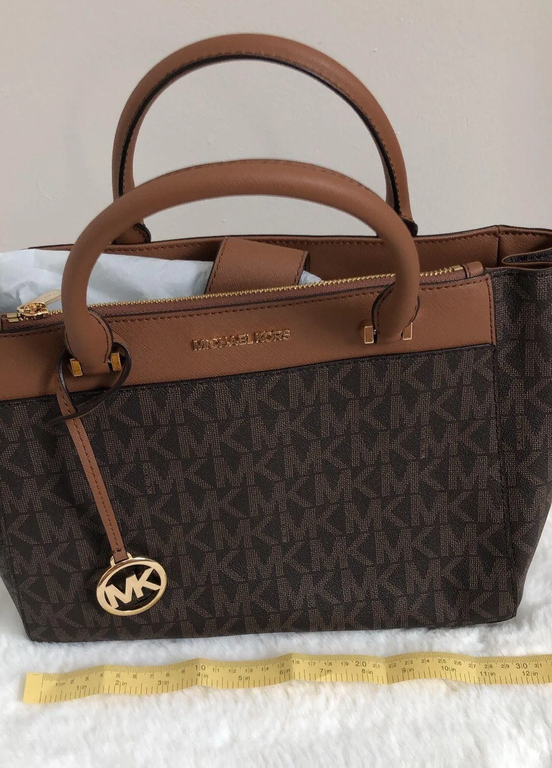 Michael Kors Gibson Satchel Bag - Image 3