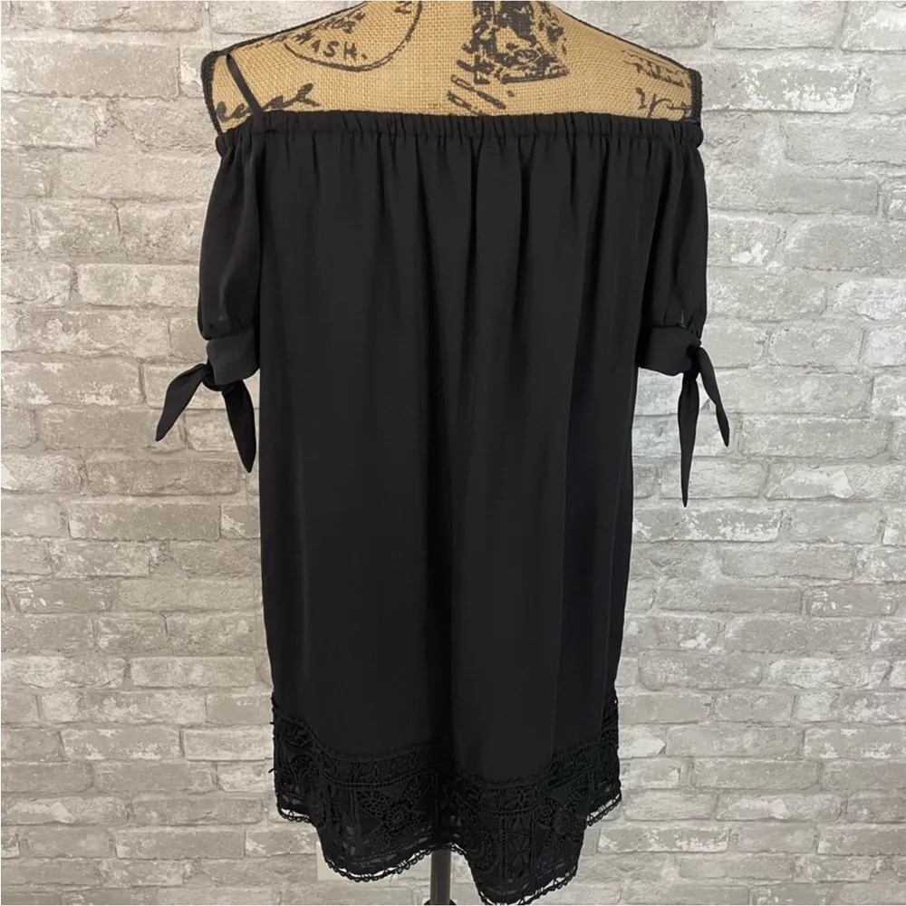 Lulu's Moment In The Sun Black Lace Off-the-shoulder Dress - Image 4