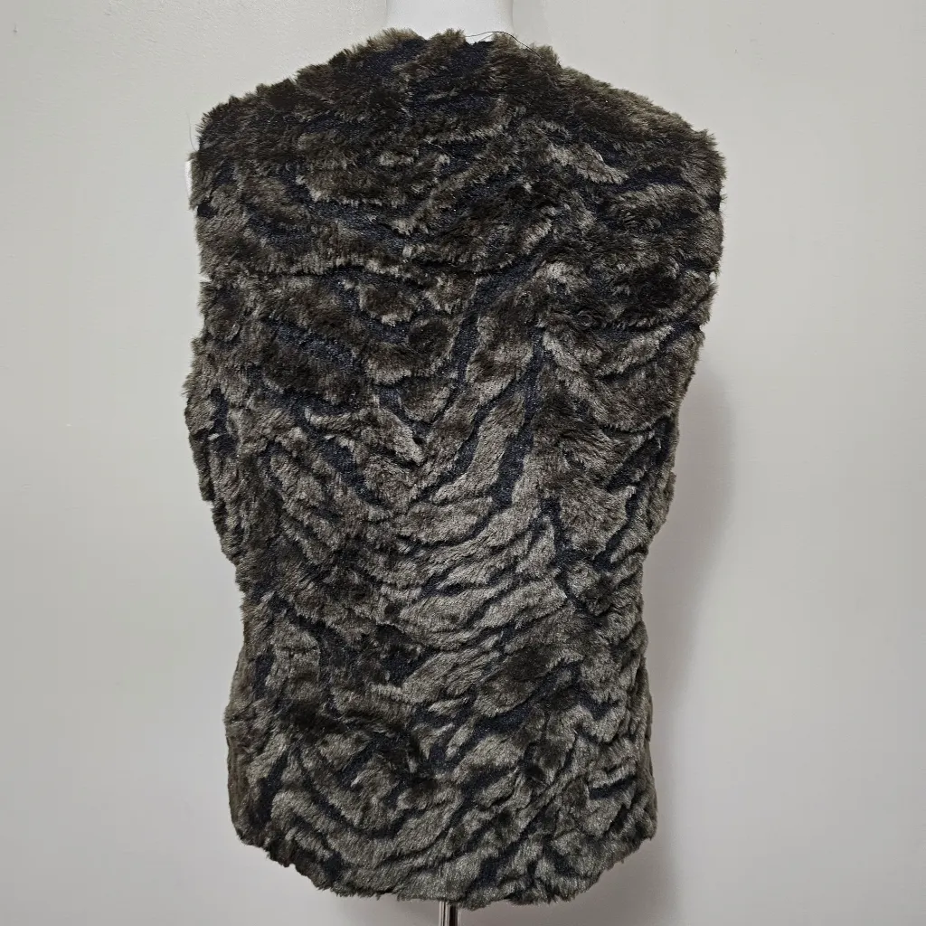 Dana Bachman Brown Faux Fur Vest Size Medium Luxury Contemporary - Image 5