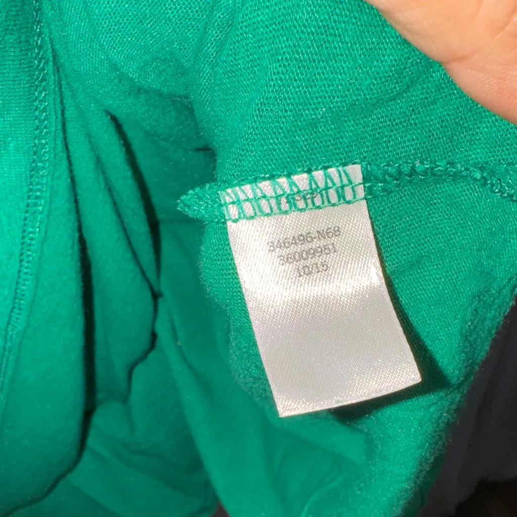 PINK Victoria's Secret Festive Green Tee - Image 6