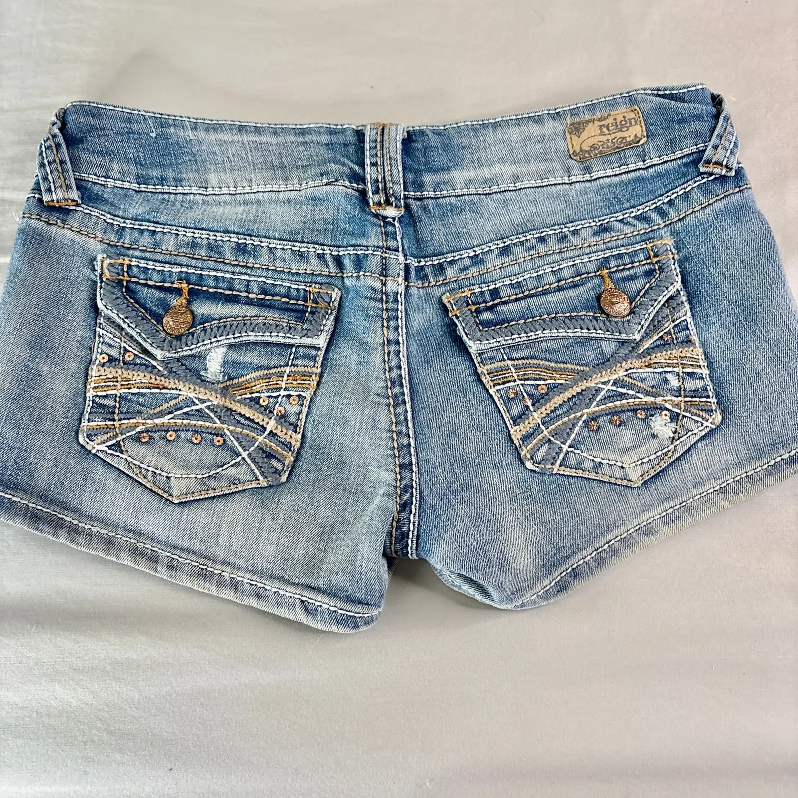 Y2K Low Rise Denim Mini Shorts 5/30" Blue - Image 3