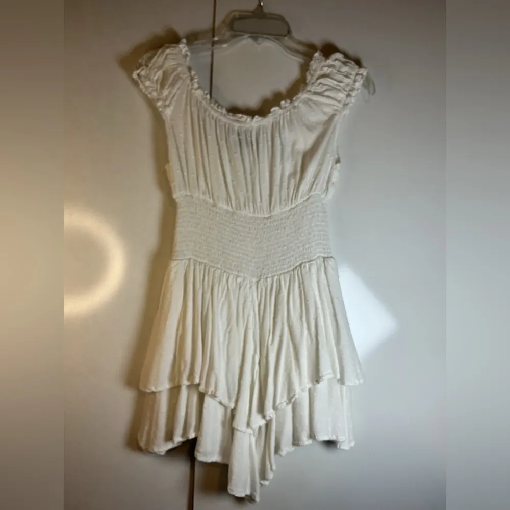 Princess Polly White Ruffled RomperA0175 - Image 2