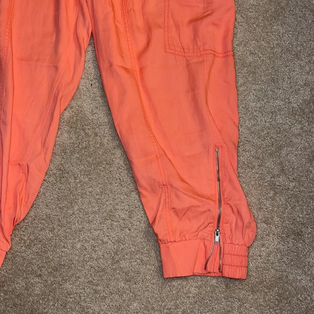 NWT cute and comfy Flight Pant - full‎ elastic waistband and lightweight fabric - Image 3