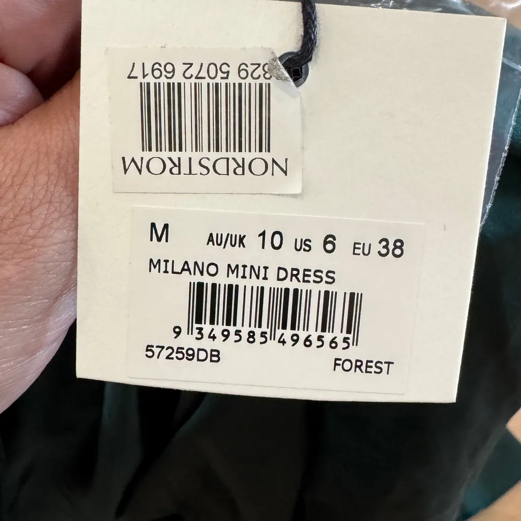 Bardot Milano Satin Mini Dress forest green size medium NWT - Image 12