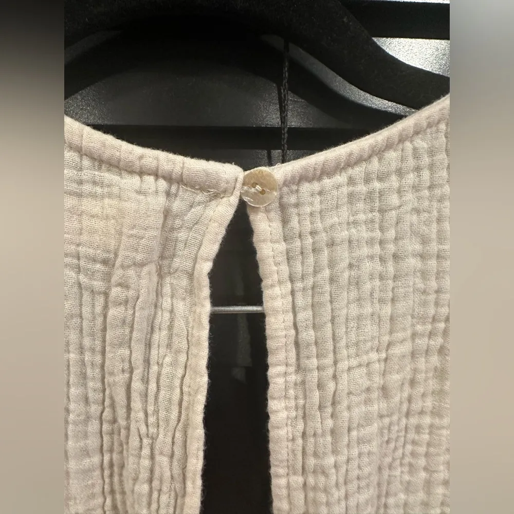 EUC URBAN OUTFITTERS BEIGE Lightweight JUMPSUIT palazzo legs - Image 5