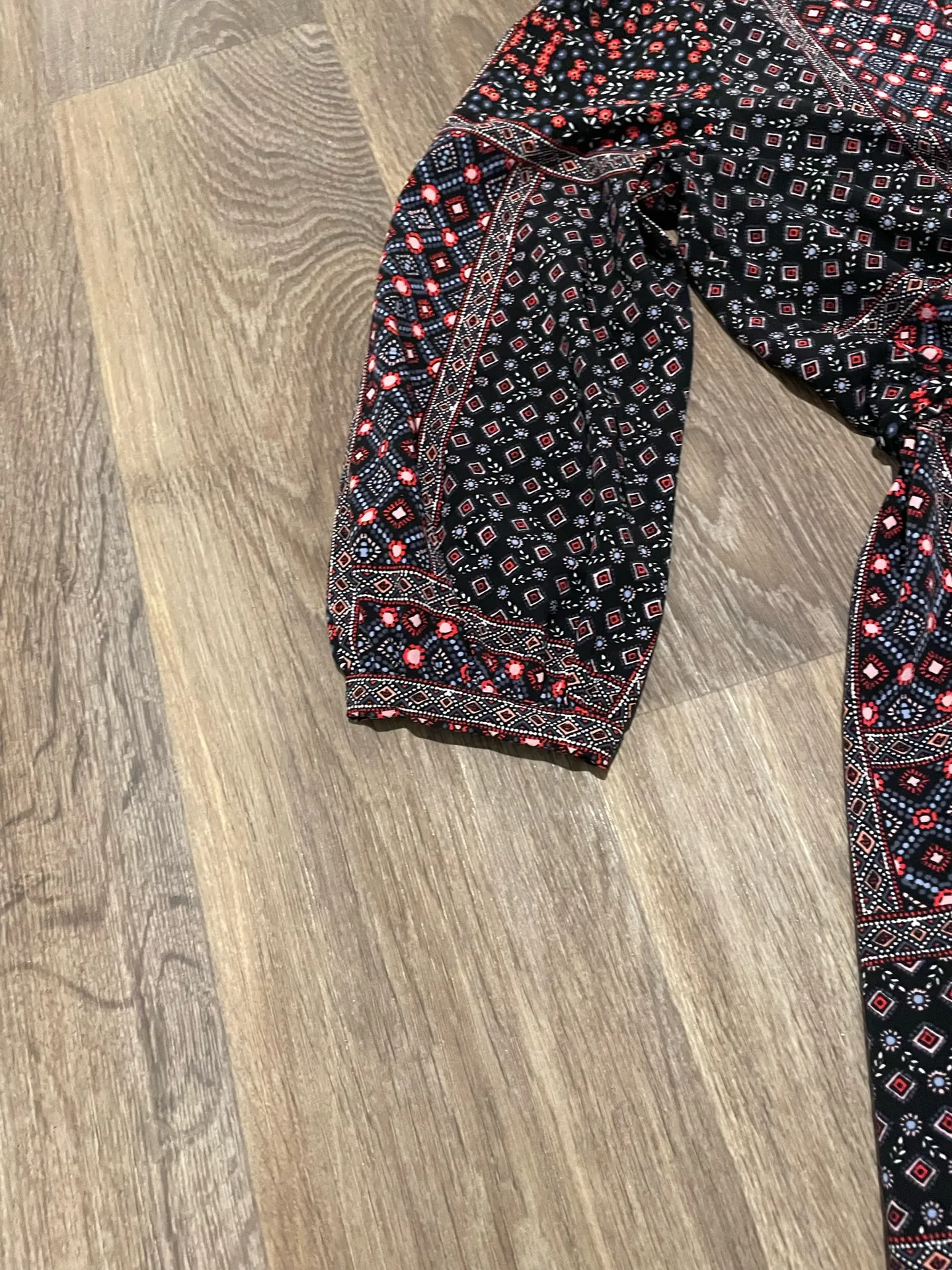 LOFT Mixed Print Tassel Tie Waist Boho Dress Black Red Blue Floral Geometric SZ S NWT - Image 5