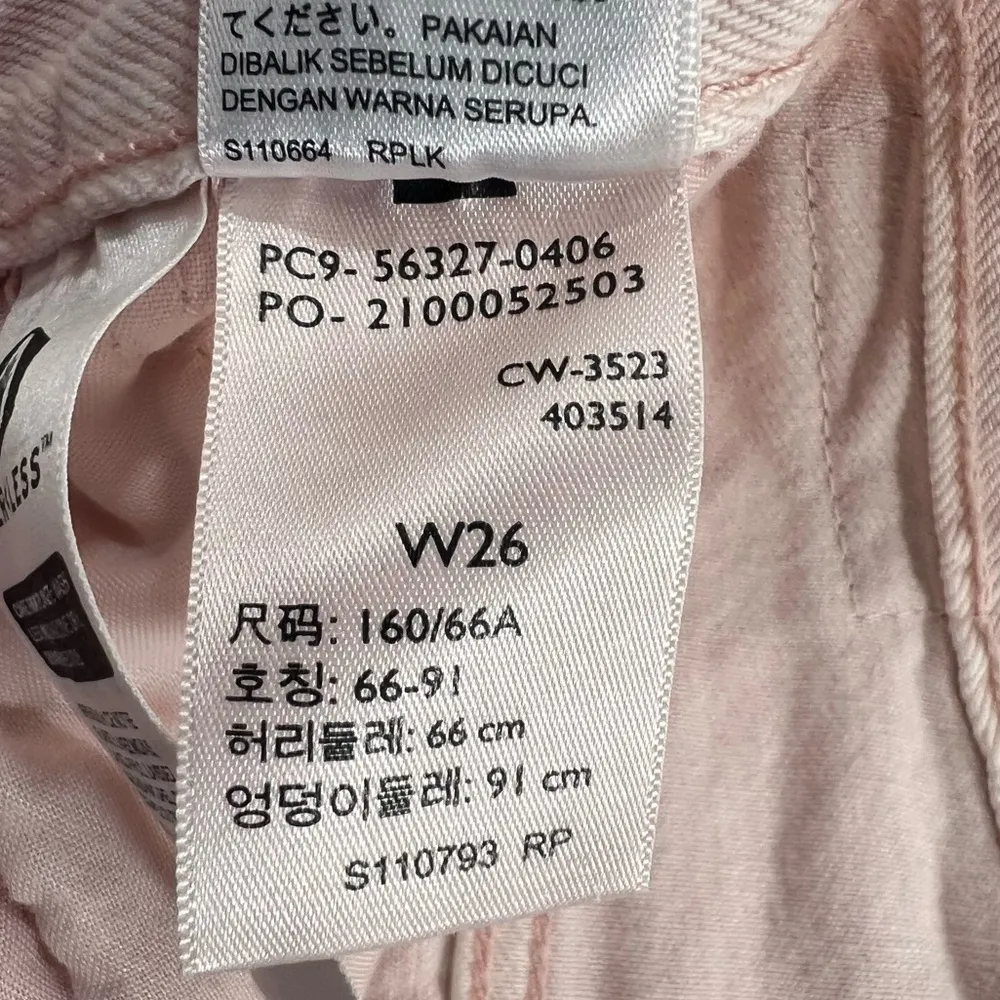 Levi’s Pink 501 Button Fly Denim Shorts‎ - Image 5