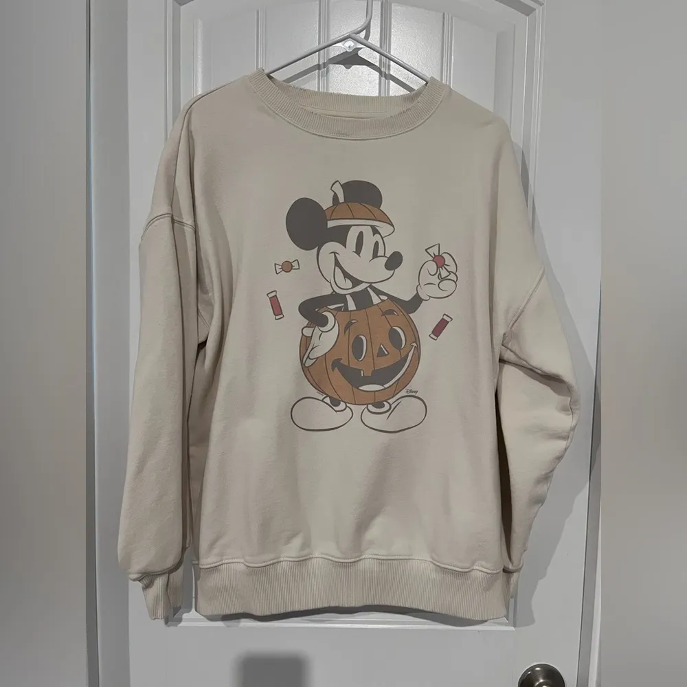 American Eagle x Disney Oversized Halloween Mickey Sweatshirt (Size S) - Image 6