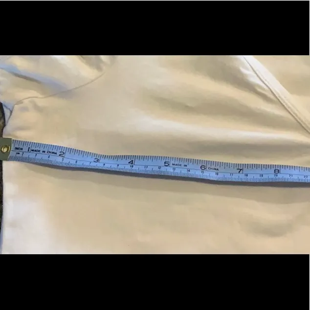 Women's White V - Image 5