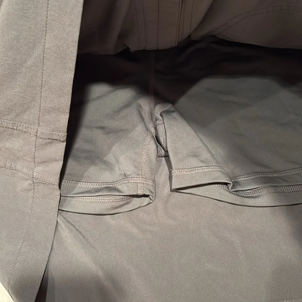 Athleta skirt 8 never used - Image 3