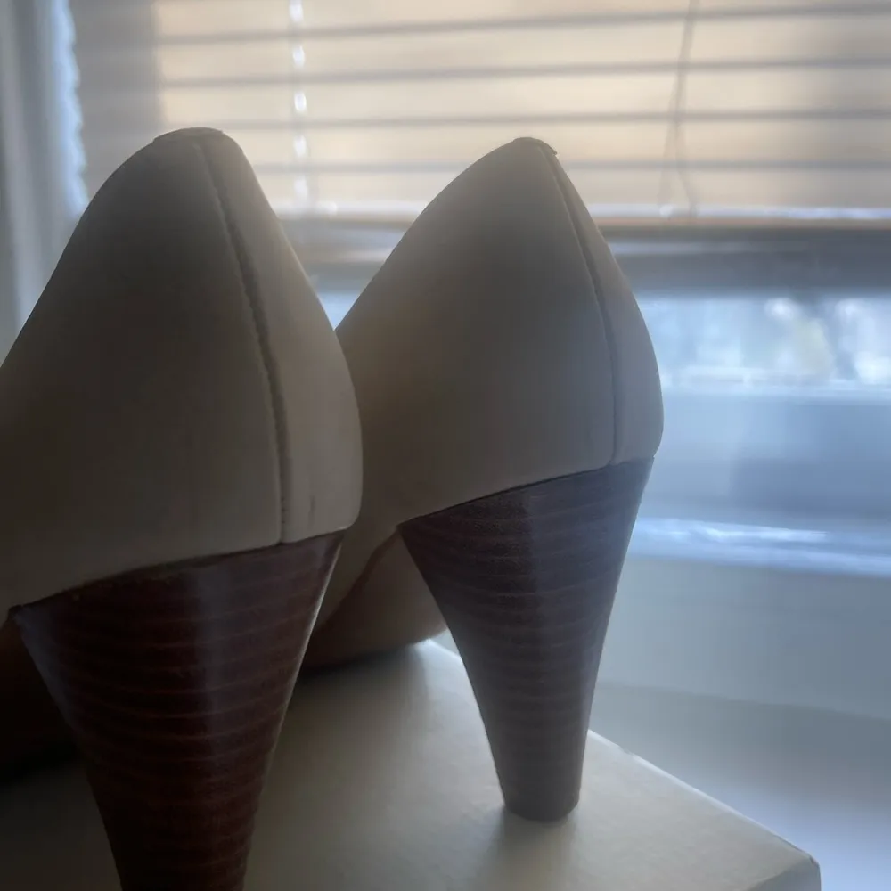 Coach  SHOES - Image 12