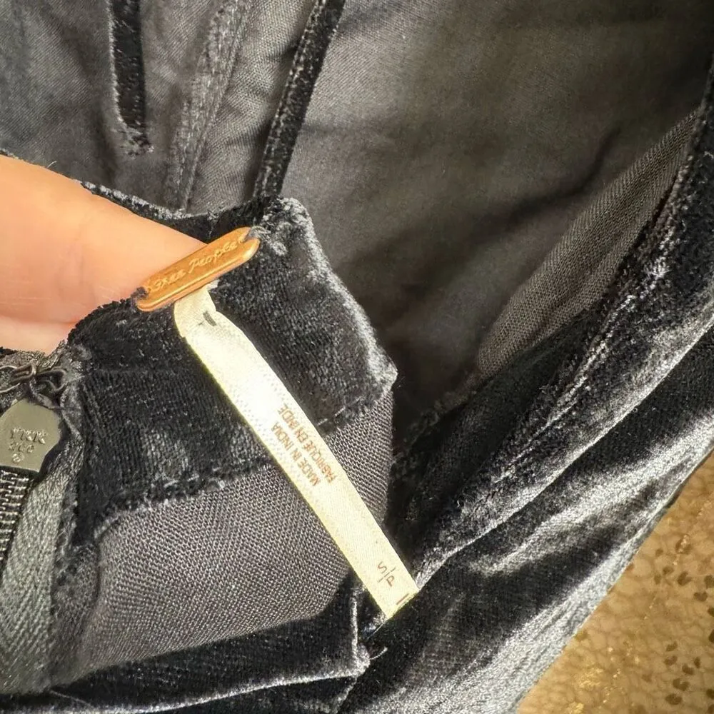 Free People Chelsey Black Long Sleeve Velvet Open Back Mini Dress Small NWOT - Image 6