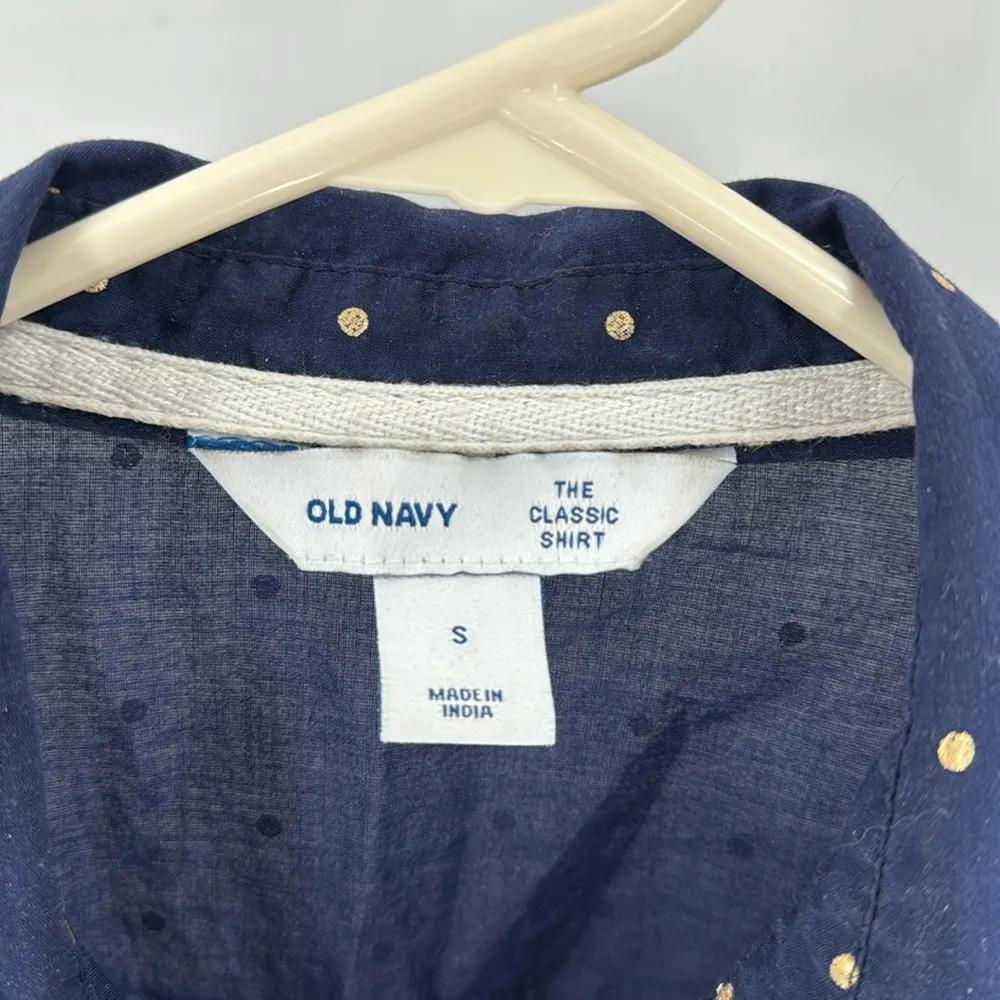 Old Navy the Classic Shirt blue gold polka dots lightweight summer versatile - Image 2
