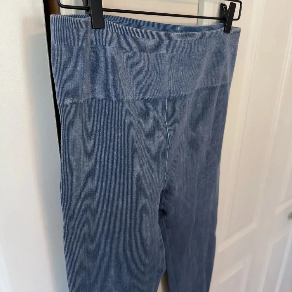 Fabletics  Cloud Seamless High-Waisted Legging Women’s Size XL - Image 5