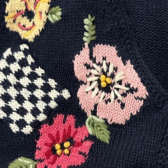 Vintage Floral‎ hand Embroidered Knit Sweater Navy V - Image 8