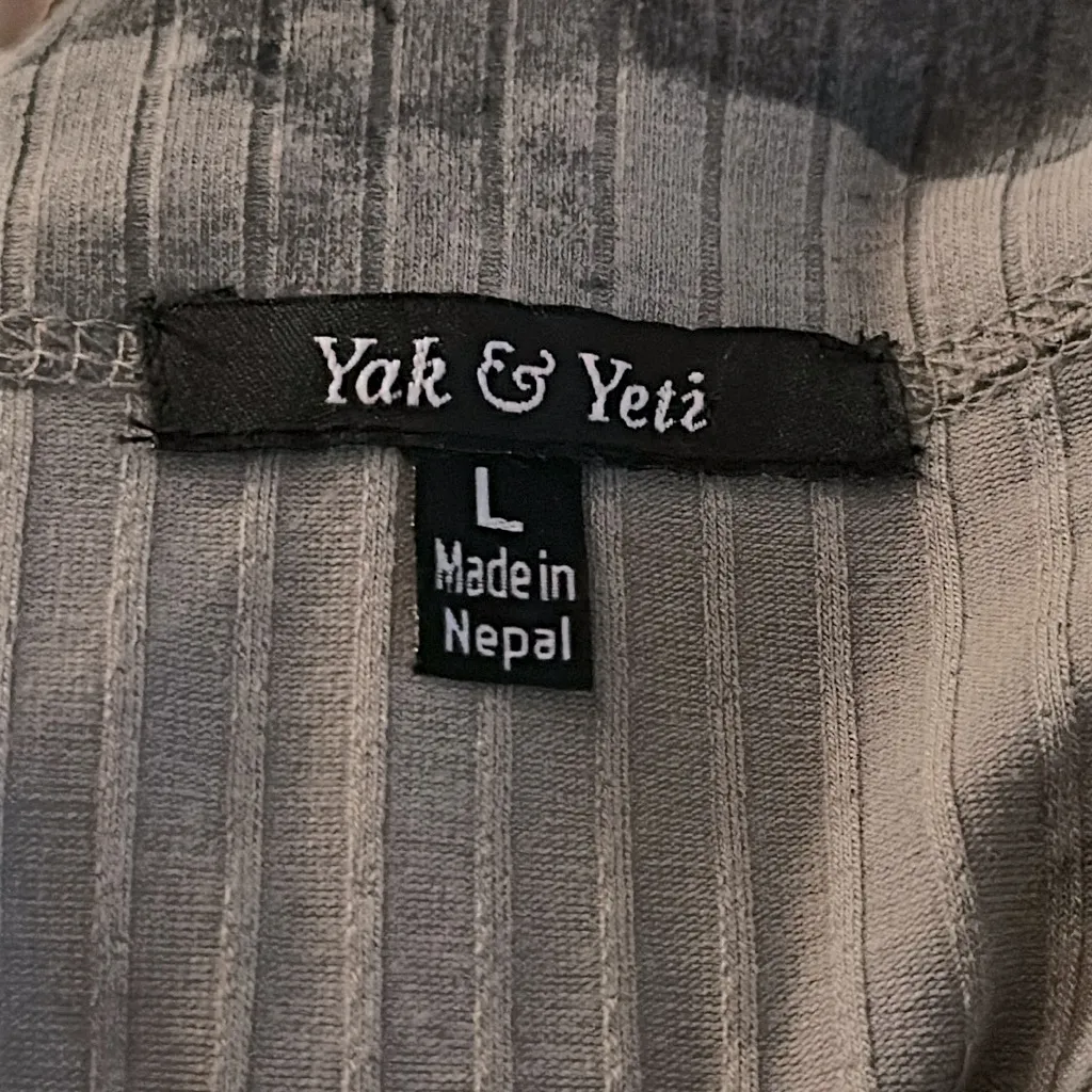 Yak & Yeti Olive Green Ribbed High Low Abstract Floral‎ Print Top Tassel Tie XL Size L - Image 8