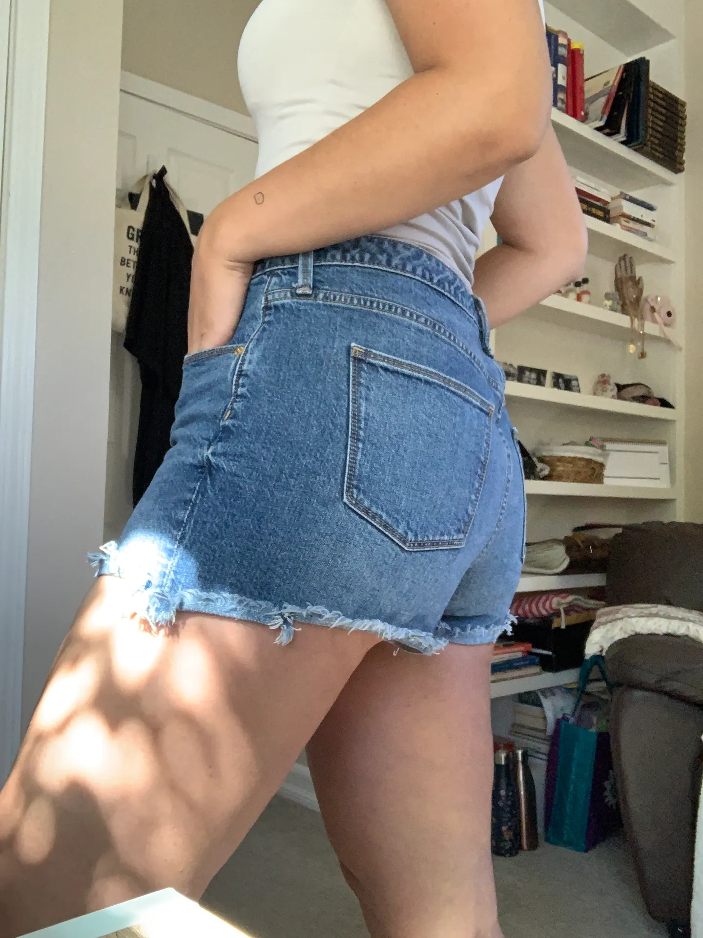 Universal Thread Shorts - Image 5