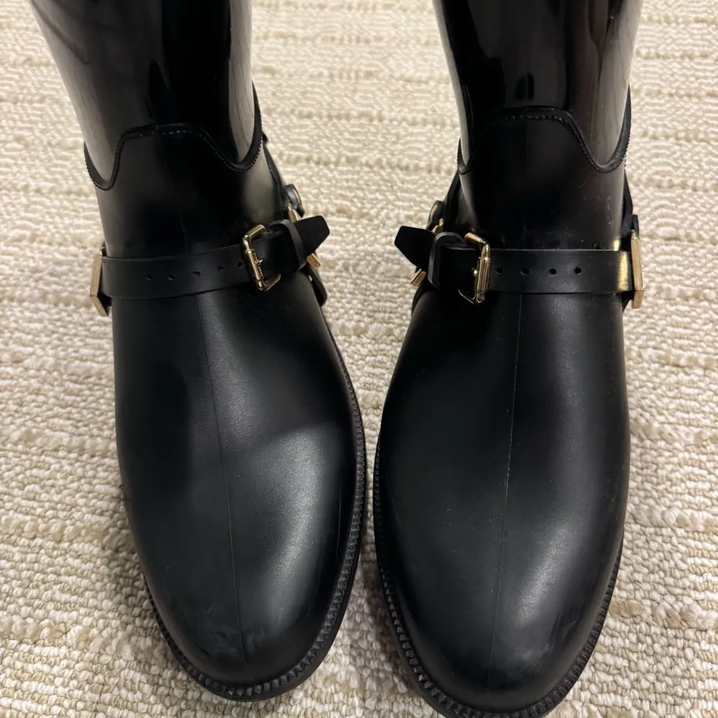 Jimmy Choo Black Rubber Cheshire Equestrian Style Tall Rainboots | Size 37 - Image 7