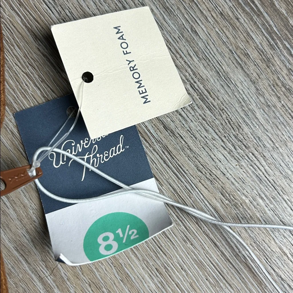 Universal Thread “Gayle” Western Faux-Suede Ankle Boots – Tan – Size 8.5 - Image 10