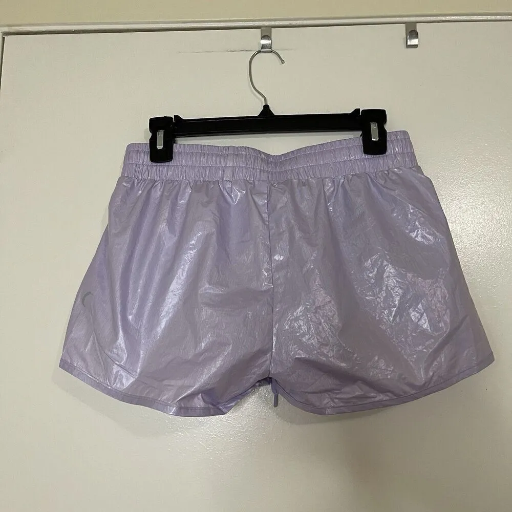 NWOT Zyia Activewear Lilac Shine Summer Lined Running Bomber Shorts size M - Image 4