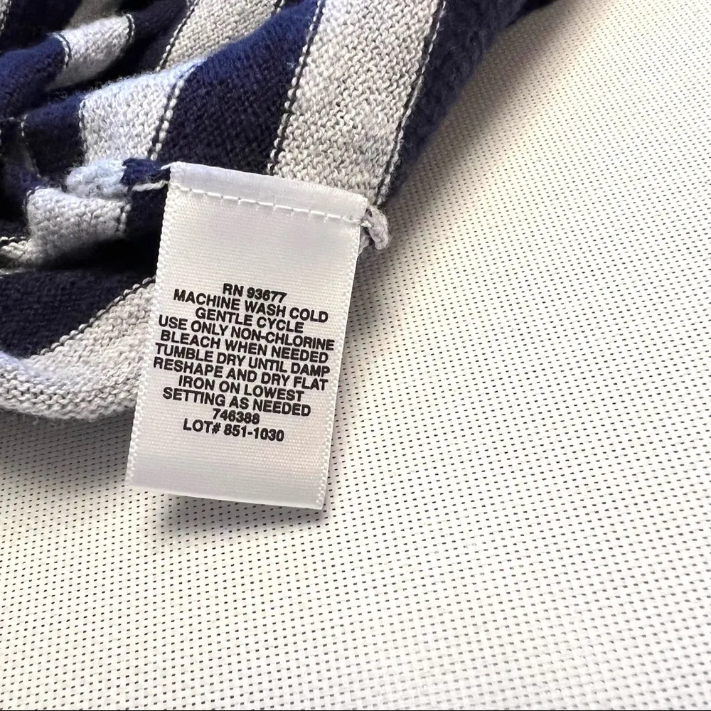 Bundle of 4 Liz Claiborne Pullover Sweater Tops - Image 16