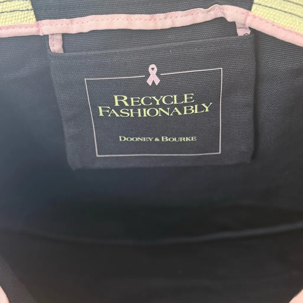DOONEY & BOURKE Breast Cancer Awareness Tote Navy/Ivory Recycle Fashionably - Image 5
