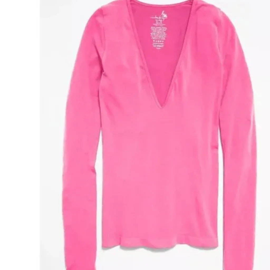 NWOT Free People Seamless Solid Deep V Long Sleeve Top SZ-M/L - Image 4