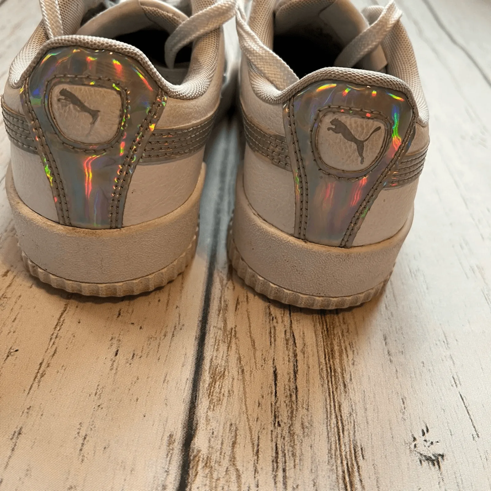 Puma  Carina white casual low top lace up sneakers Women’s Size 7 - Image 7